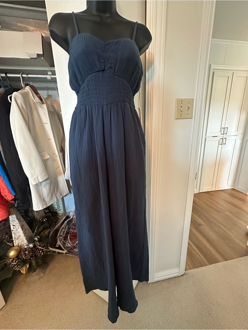 Women's Navy Smocked-Waist Wide-Leg Jumpsuit